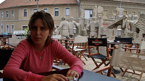 fürdés után (már csökkentett létszámban) kávéztunk Tapolcán