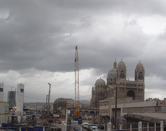 Csúnya templomban Marseilleben sincs hiány, de van egy ennél sokkal rondább, majd mutatom.